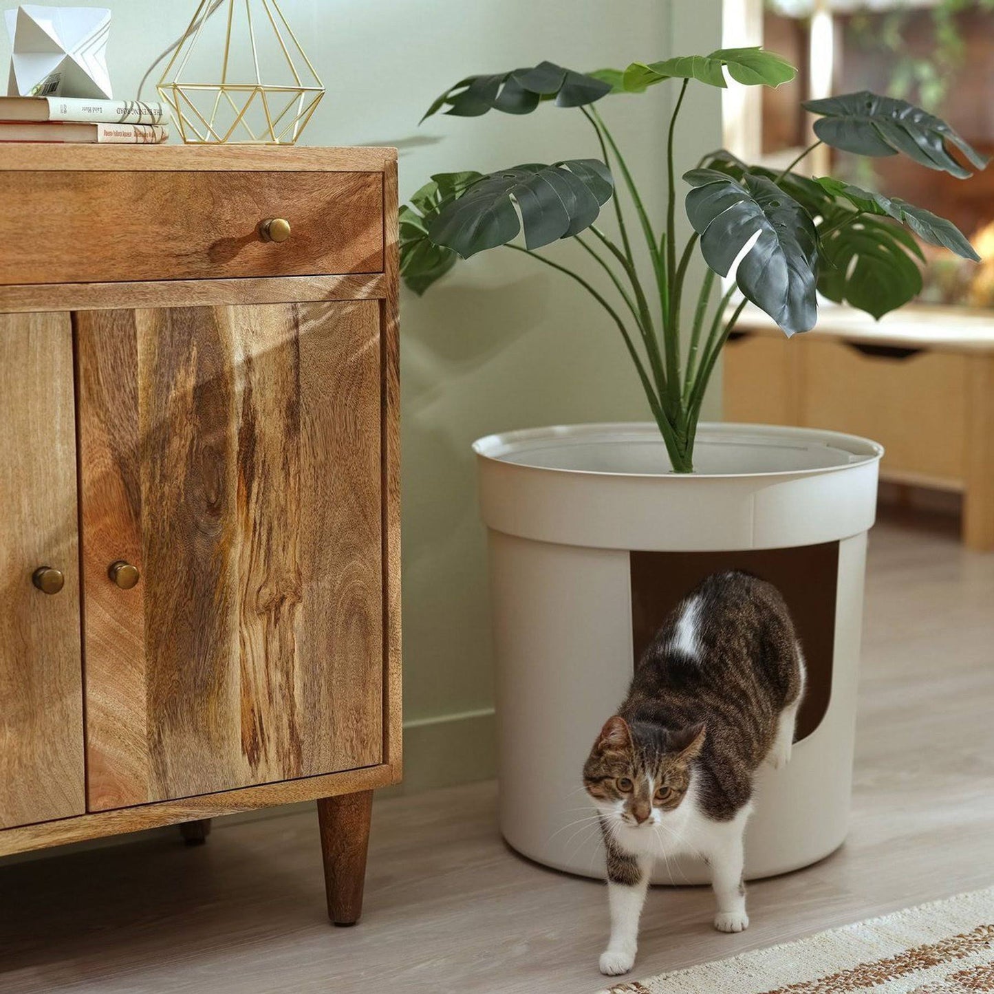 Frisco Hidden Planter Cat Litter Box